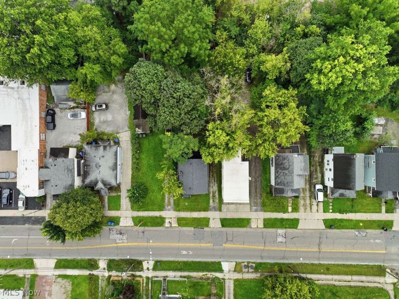 605 Brown Street, Akron, OH 44311 Photo 8