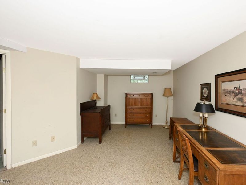 1990 Wiltshire Road, Akron, OH 44313 Photo 27