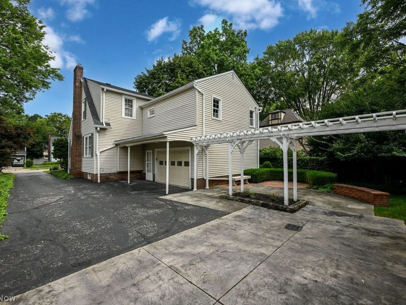 1990 Wiltshire Road, Akron, OH 44313 Photo 32