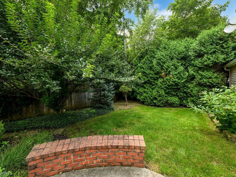 1990 Wiltshire Road, Akron, OH 44313 Photo 35