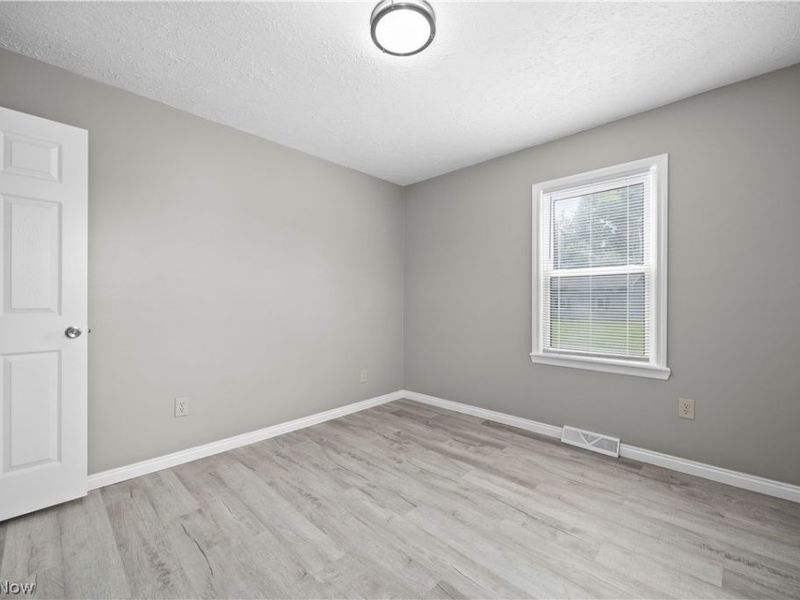 6485 Russia Road, South Amherst, OH 44001 Photo 22