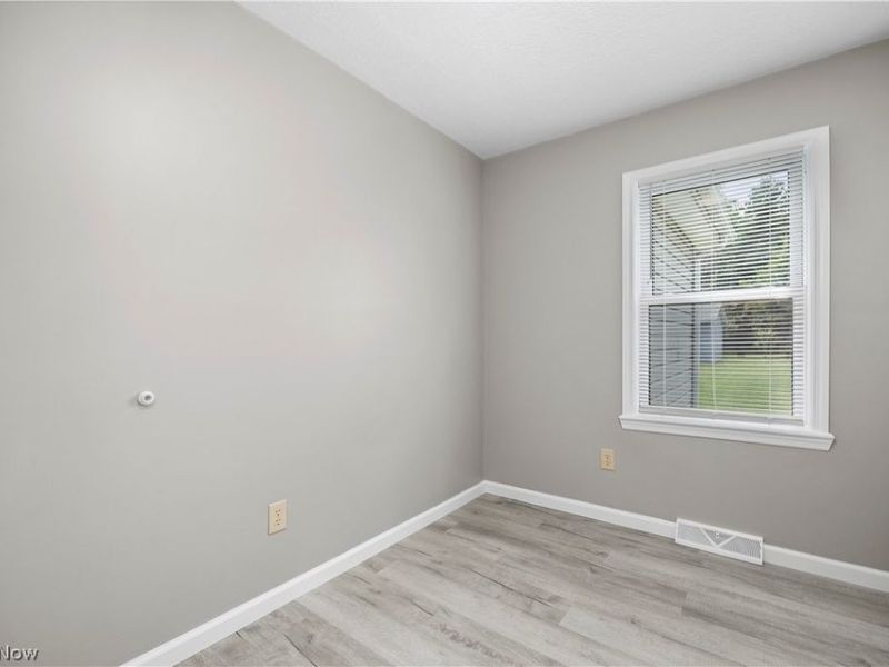 6485 Russia Road, South Amherst, OH 44001 Photo 23