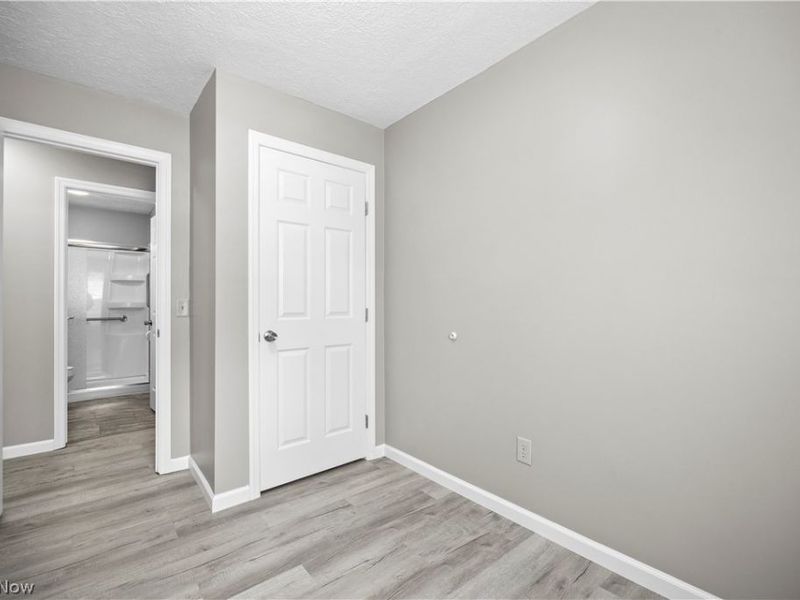 6485 Russia Road, South Amherst, OH 44001 Photo 24