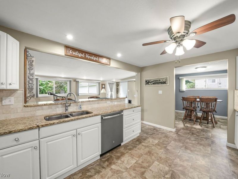 1487 Gillie Drive, Streetsboro, OH 44241 Photo 4