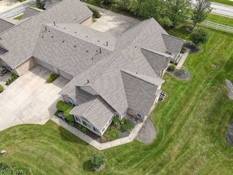 5670 Emerald Ridge, Unit B, Solon, OH 44139 Photo 3