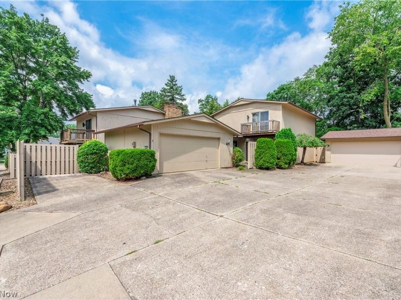 19842 Dell Drive, Unit 7, Strongsville, OH 44149 Photo 36