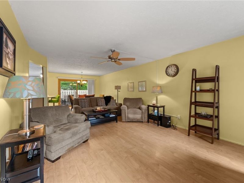 19842 Dell Drive, Unit 7, Strongsville, OH 44149 Photo 5