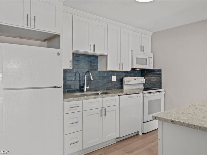 9600 Cove Drive , Unit B6, North Royalton, OH 44133 Photo 23
