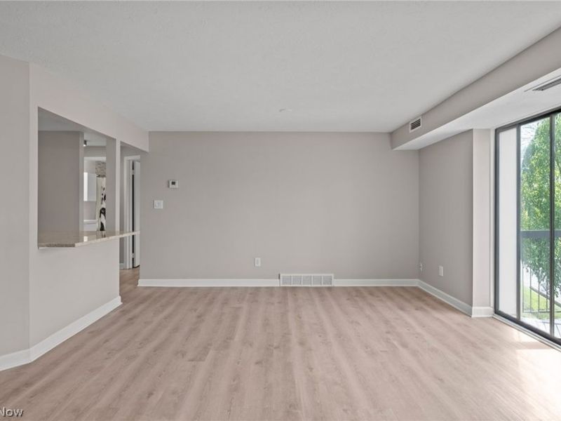 9600 Cove Drive , Unit B6, North Royalton, OH 44133 Photo 32