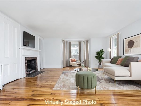 946 Bay Rd., Unit 2, Hamilton, MA 01982