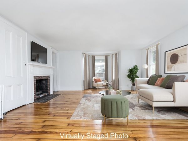 946 Bay Rd., Unit 2, Hamilton, MA 01982
