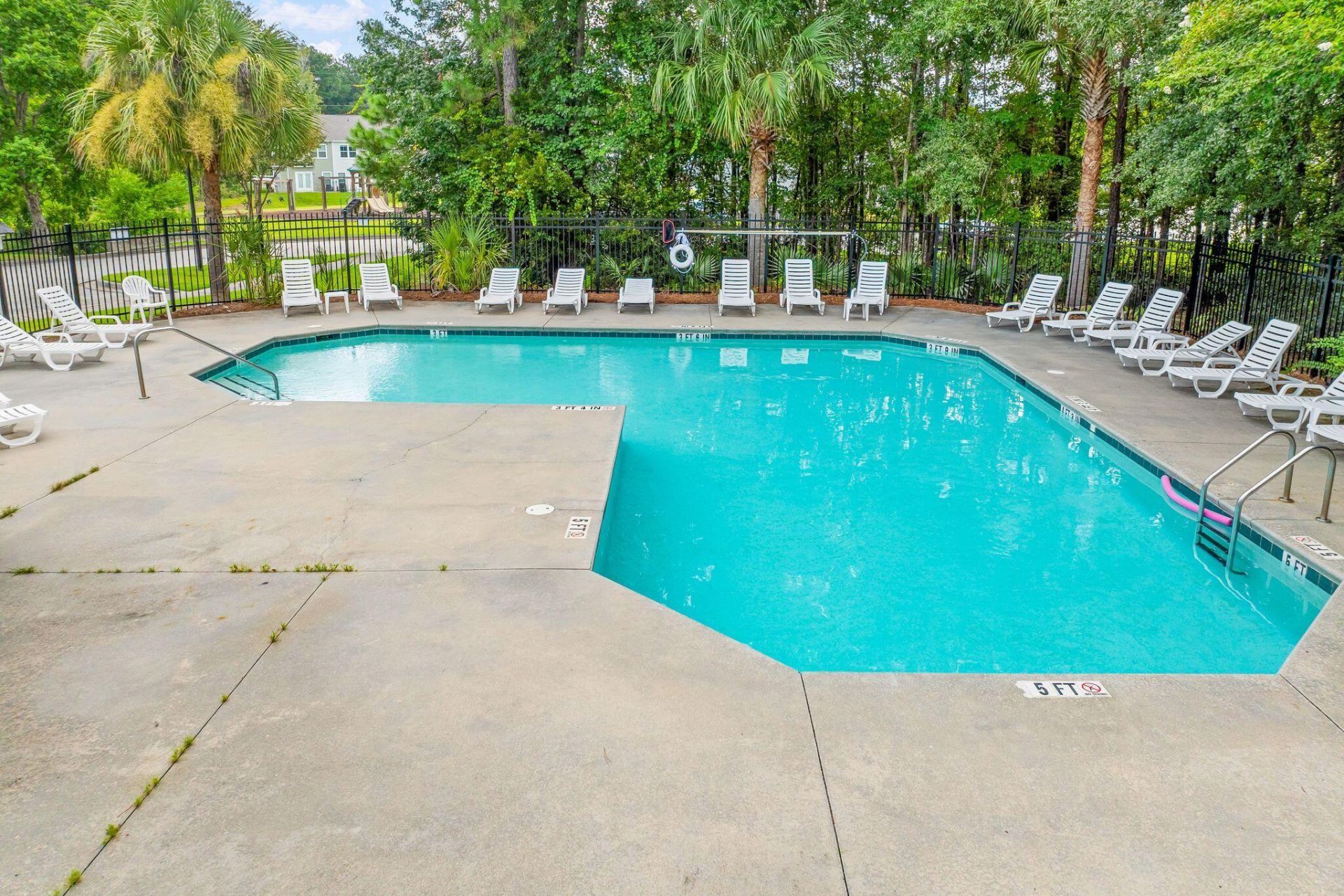 170 Buchanan Circle Photo 36