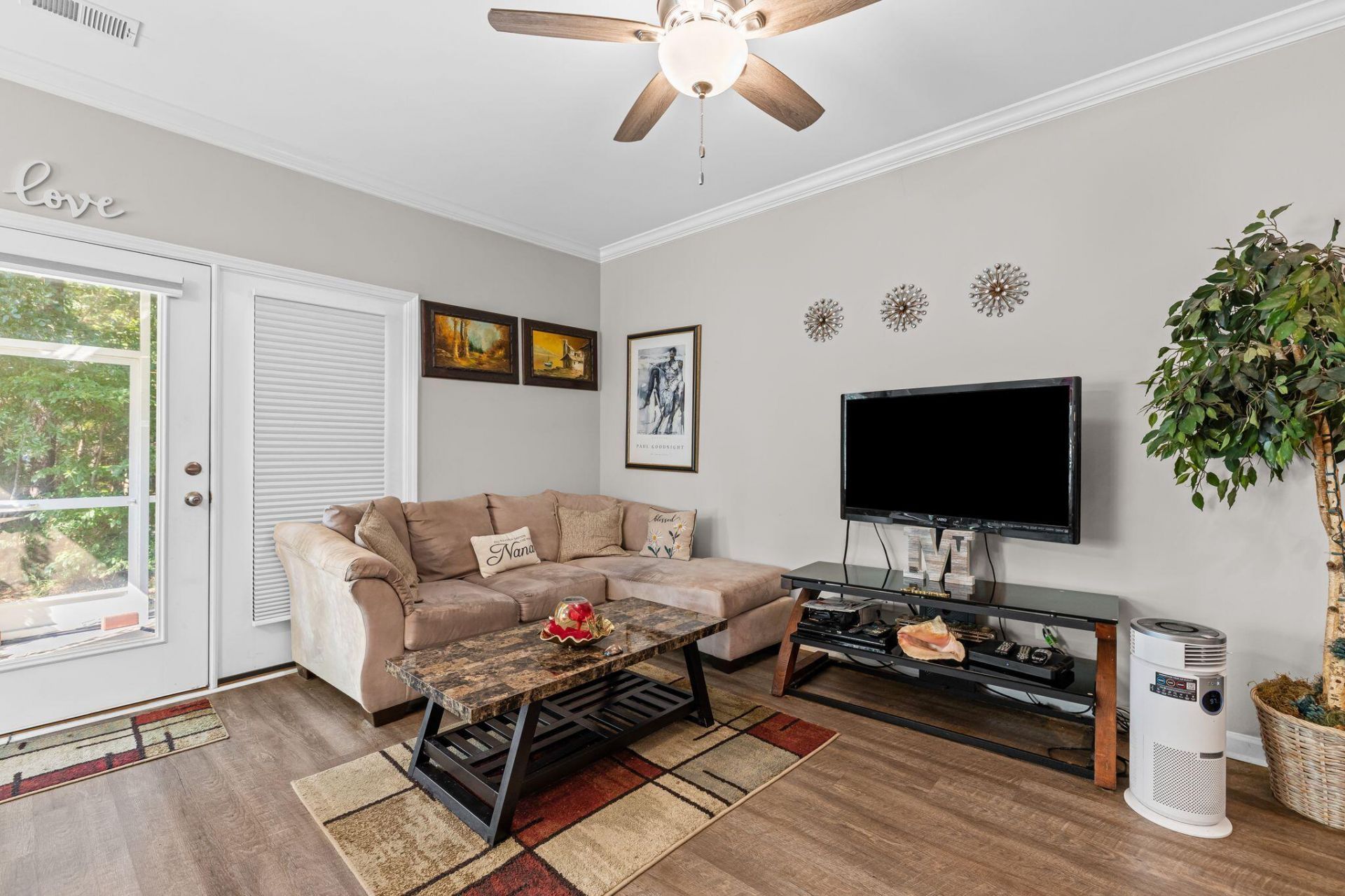 170 Buchanan Circle Photo 9