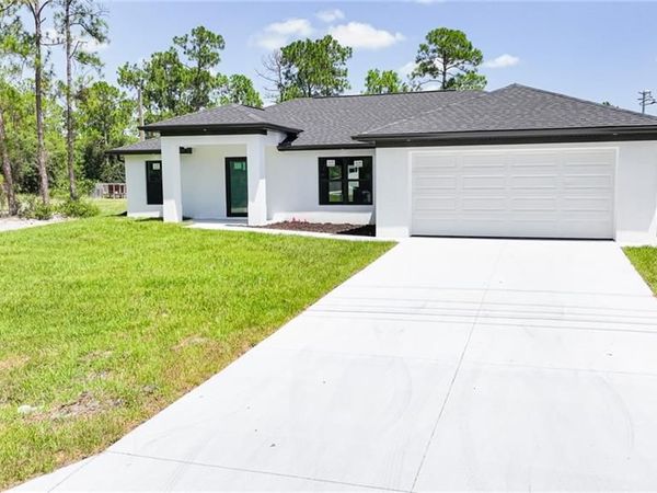 1407 E 15th ST , LEHIGH ACRES, FL 33972