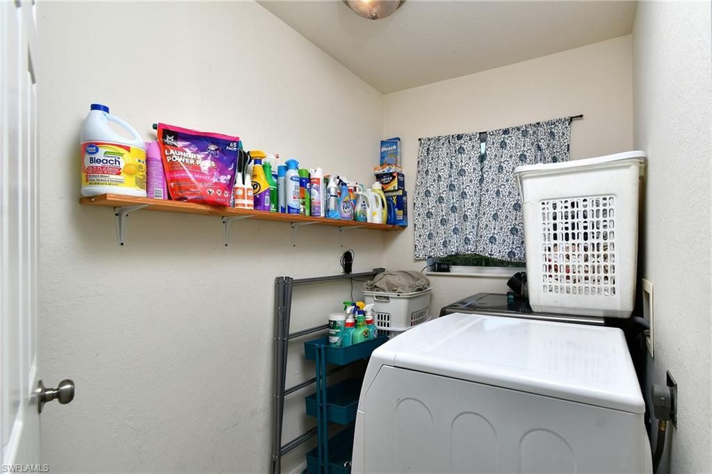 1116 Crestwood St E, Lehigh Acres, FL 33974 Photo