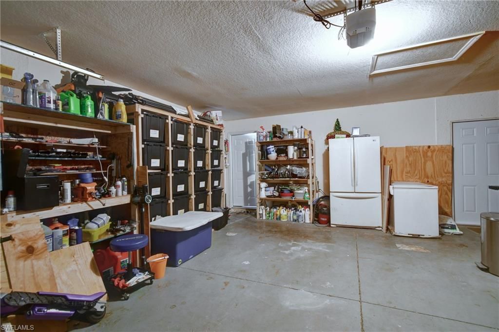 1116 Crestwood St E, Lehigh Acres, FL 33974 Photo