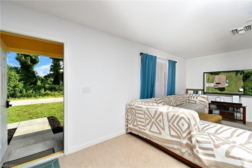 1116 Crestwood St E, Lehigh Acres, FL 33974 Photo