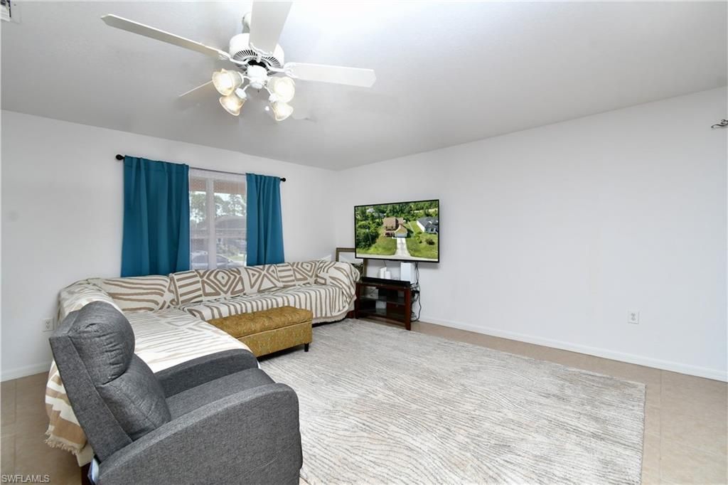 1116 Crestwood St E, Lehigh Acres, FL 33974 Photo