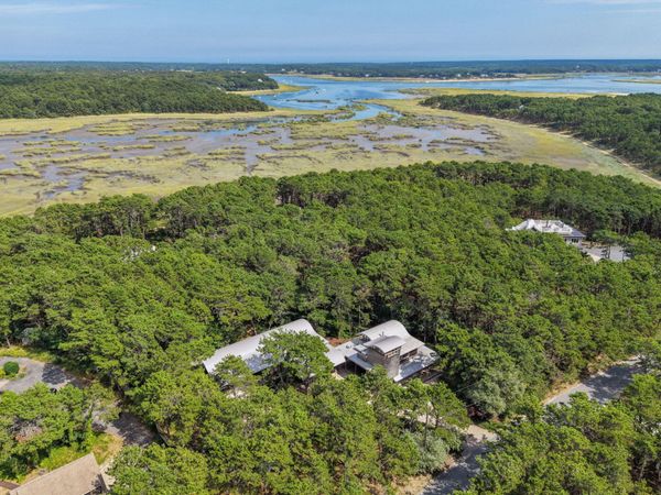 195 King Phillip Road , Wellfleet, MA 02667