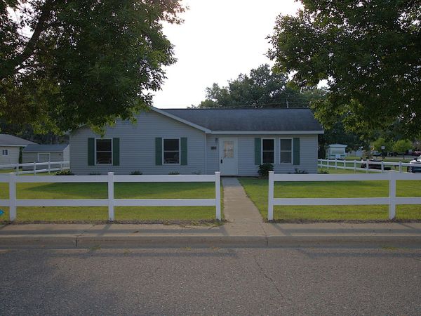 311 Roosevelt Street SW, Staples, MN 56479
