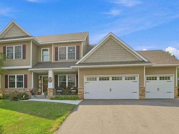 677 Savanna Trail , Delano, MN 55328