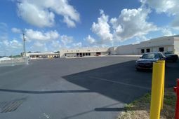 4531 Piggly Wiggly Drive  photo 4