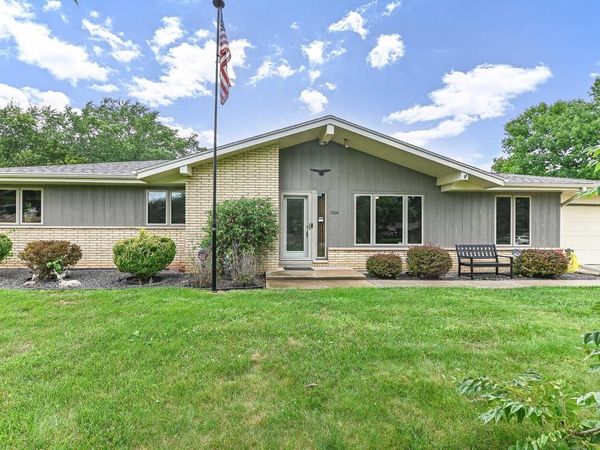 5304 Cynthia LANE, Mount Pleasant, WI 53406