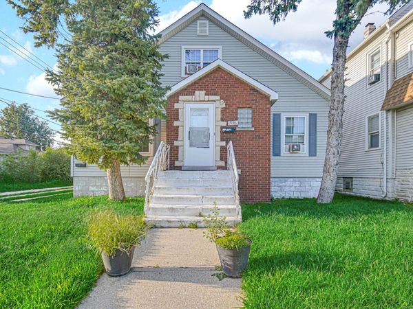 336 153rd Place, Calumet City, IL 60409