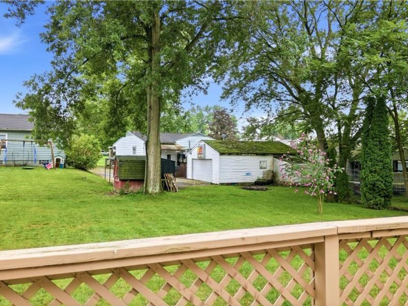 477 Erie Street , Hubbard, OH 44425 Photo 25