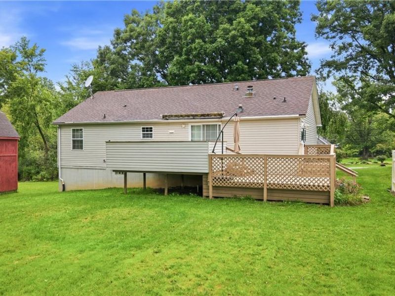 477 Erie Street , Hubbard, OH 44425 Photo 28