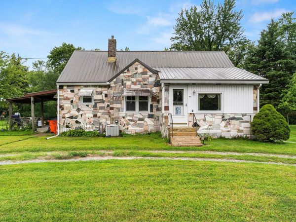 713 Hanawalt Street, Monticello, IN 47960