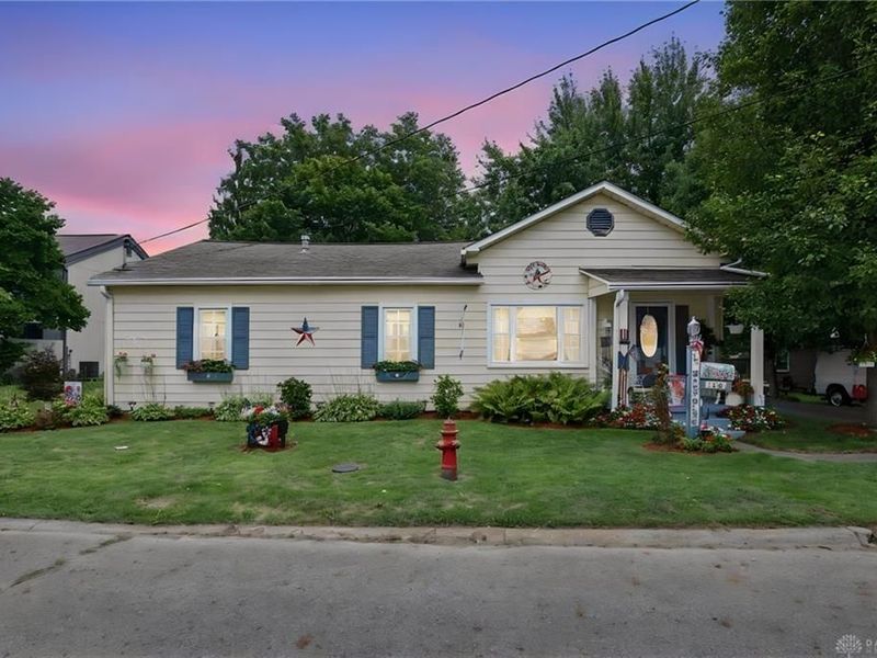 166 New Hampshire Avenue, London, OH 43140 Photo 1