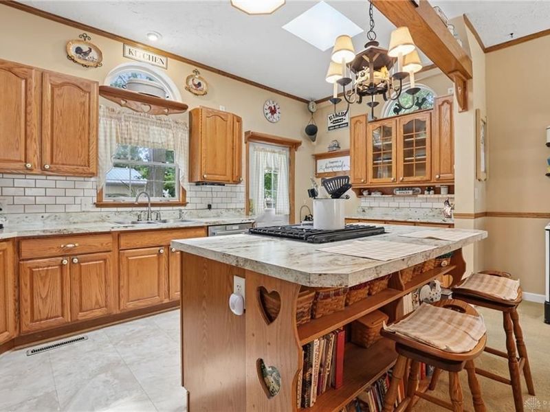 166 New Hampshire Avenue, London, OH 43140 Photo 17