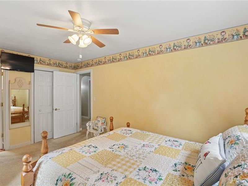 166 New Hampshire Avenue, London, OH 43140 Photo 19