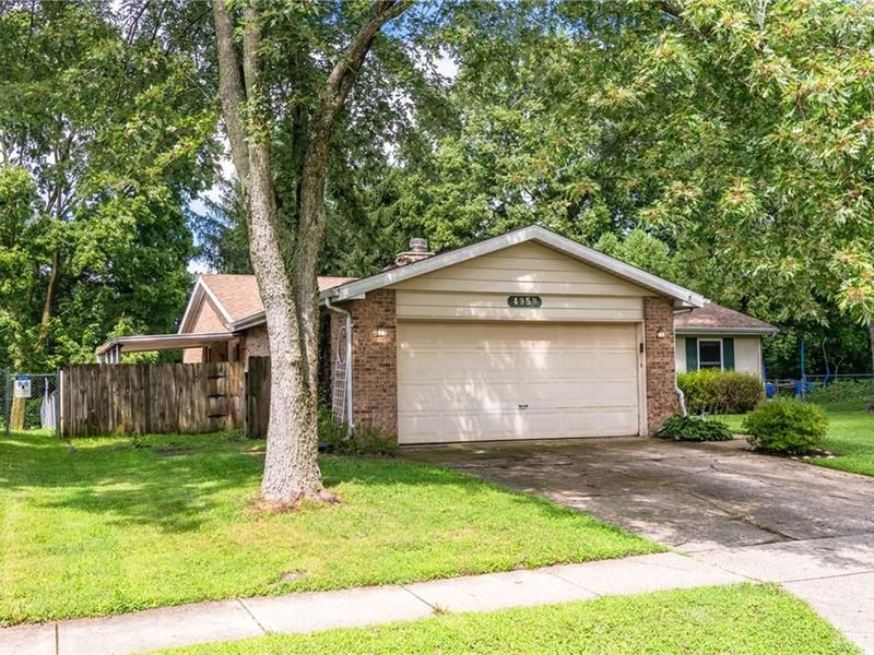 4959 Strathaven Drive, Mad River Township, OH 45424 Photo 4