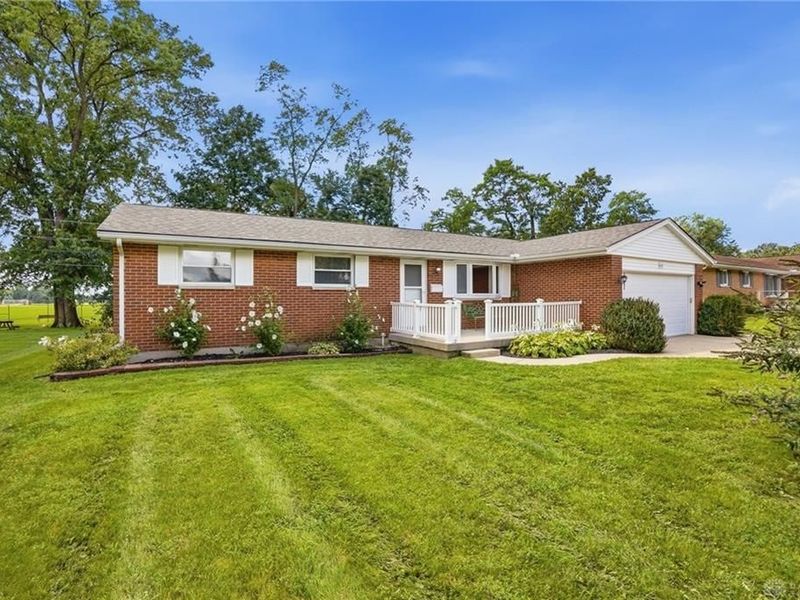 1032 W Alkaline Springs Road, Vandalia, OH 45377 Photo 3