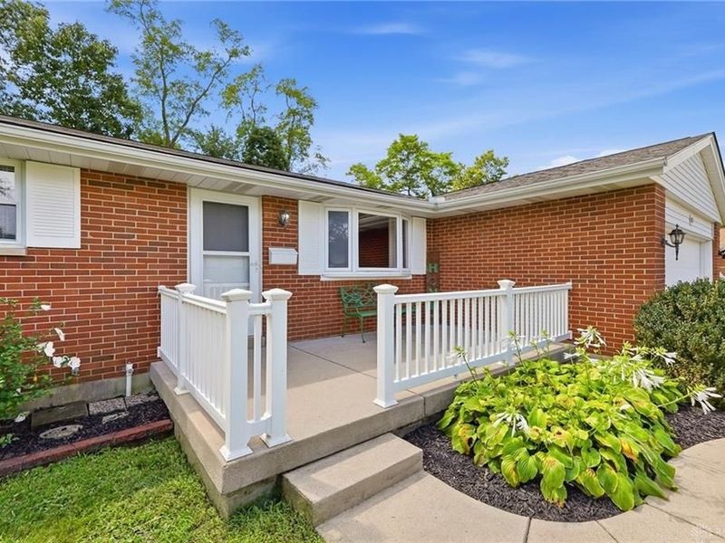 1032 W Alkaline Springs Road, Vandalia, OH 45377 Photo 4