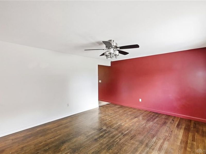1032 W Alkaline Springs Road, Vandalia, OH 45377 Photo 6
