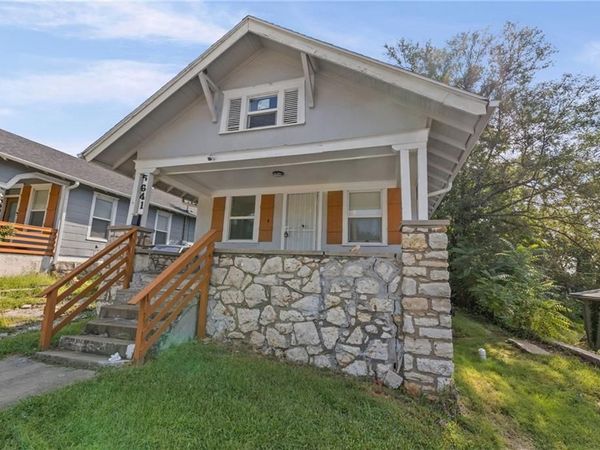 5641 PROSPECT Avenue, Kansas City, MO 64130