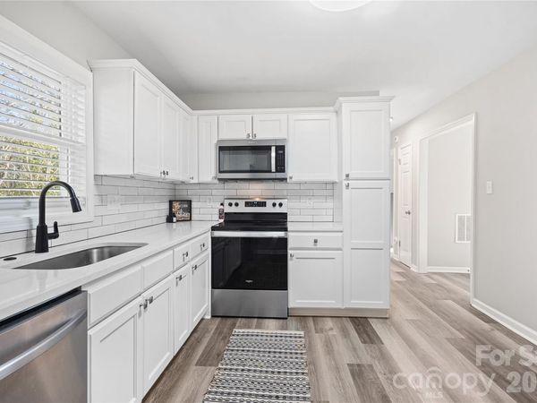 624 Dundeen Drive, Gastonia, NC 28052