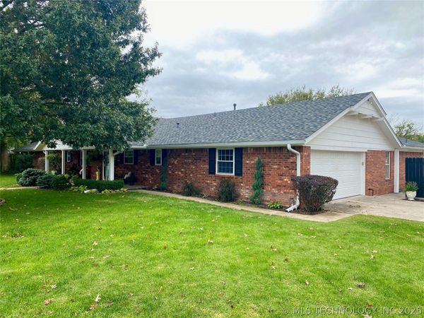 1023 Oak , Sulphur, OK 73086