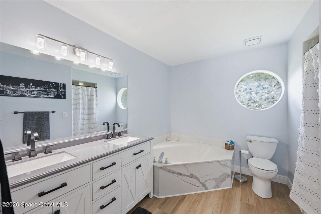 402 Concha Drive , Sebastian, FL 32958 Photo