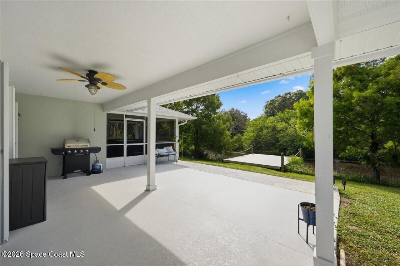 402 Concha Drive , Sebastian, FL 32958 Photo