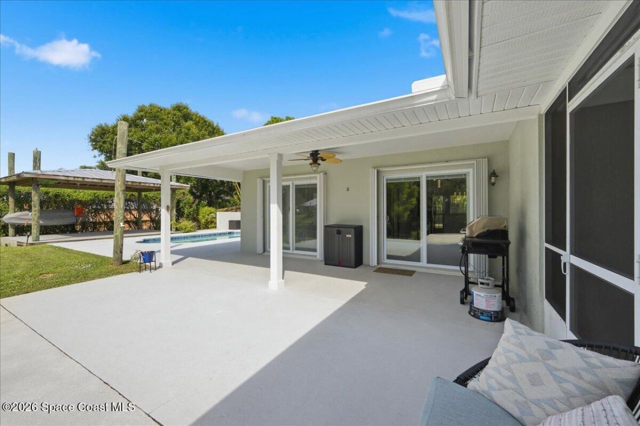 402 Concha Drive , Sebastian, FL 32958 Photo