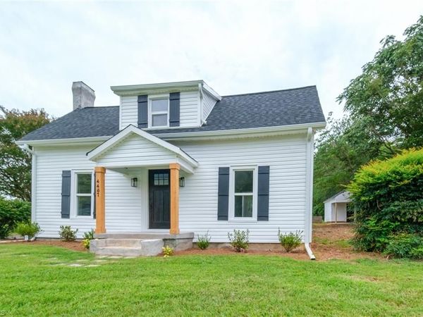 4467 US Highway 158 , Advance, NC 27006