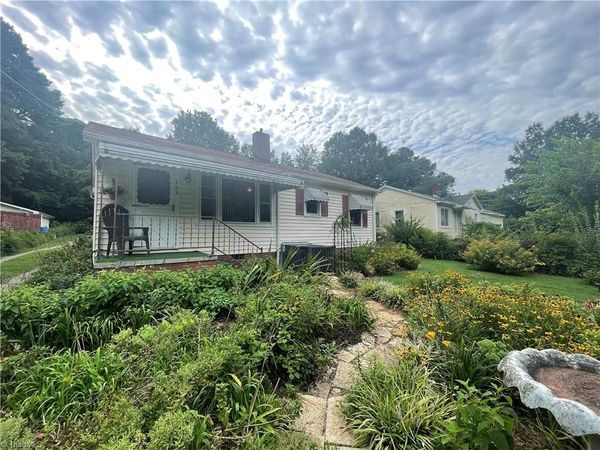 105 Spruce Street , Lexington, NC 27292