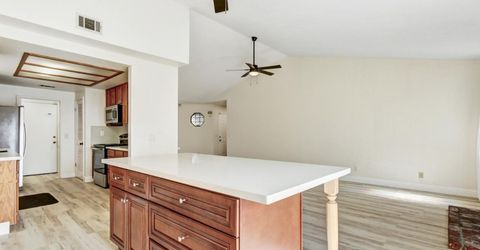 5112 Laguna Park Dr, Elk Grove, CA 95758 Photo