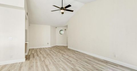 5112 Laguna Park Dr, Elk Grove, CA 95758 Photo