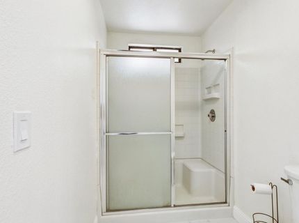 5112 Laguna Park Dr, Elk Grove, CA 95758 Photo