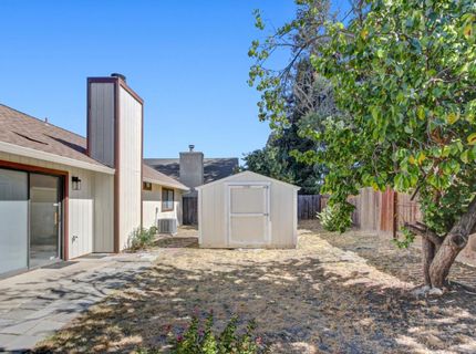5112 Laguna Park Dr, Elk Grove, CA 95758 Photo